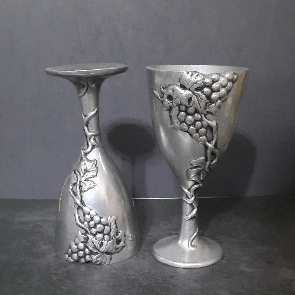 Decorative Grape Goblet Set - Silver Finish - Picture 6 of 7